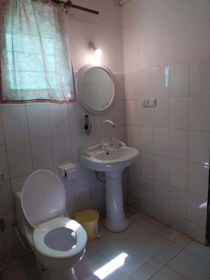 Coconut Tree Village Beach Resort Уроа Екстериор снимка